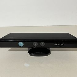Xbox 360 Kinect Sensor Good Condition 
