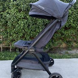 Nuna TRVL STROLLER