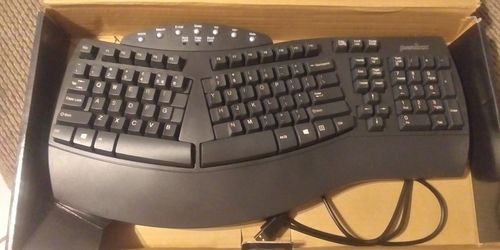 Periboard-512 ergonomic keyboard