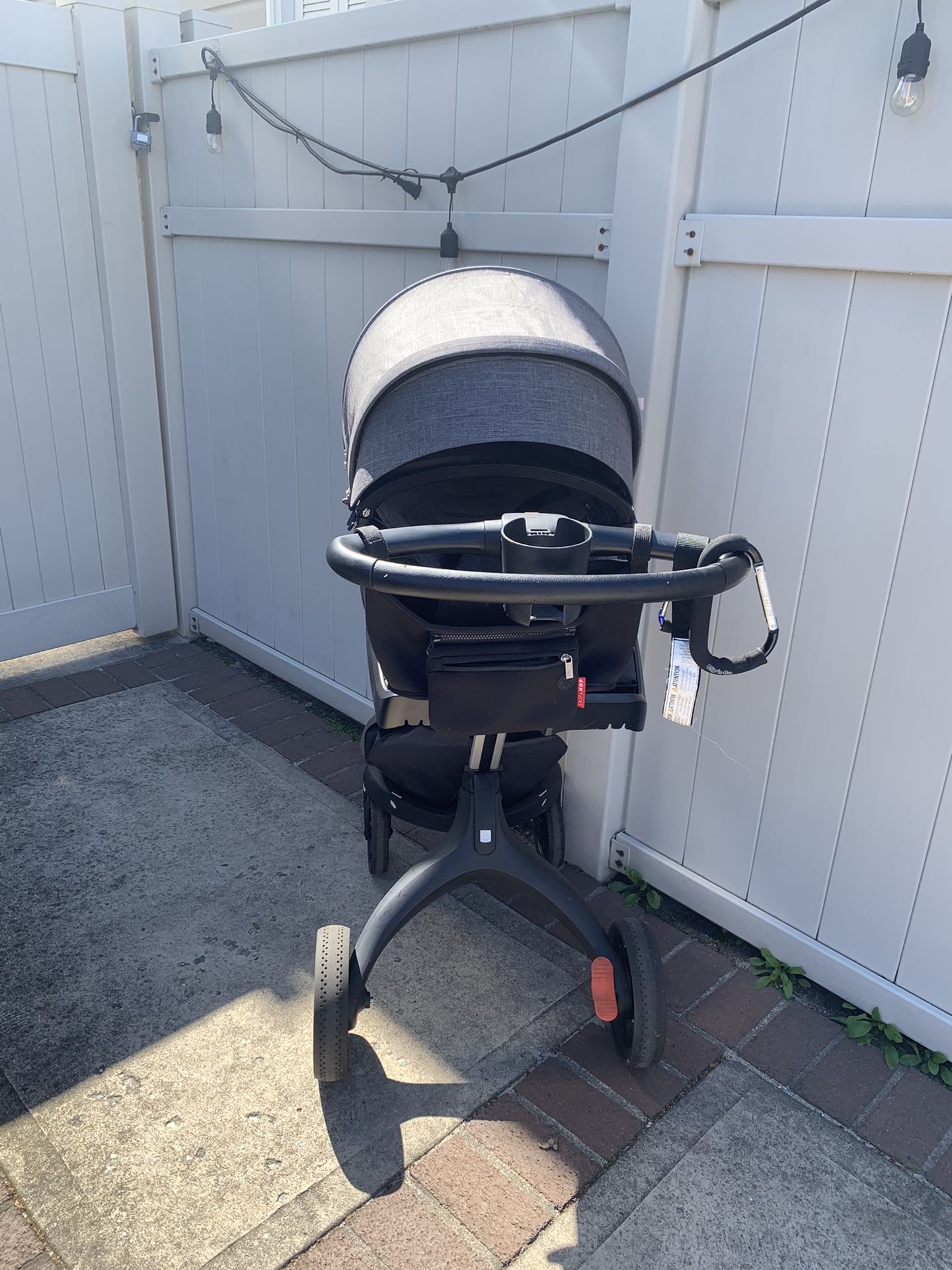 Stokke Xplory Stroller Black Melange . Accessories Included (Cup Holder , Rain Cover , Sun Shade And Skip Hop Grab & Go Stroller Organizer )
