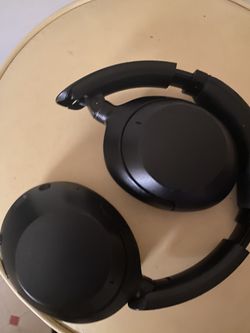 Sony WHCH720N Bluetooth Wireless Noise-Canceling Headphones