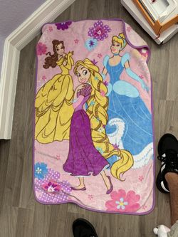 Disney princess blanket
