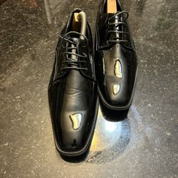 Men’s formal Pattern Leather Shoes..Size 12