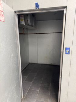 Commercial kitchen equipment