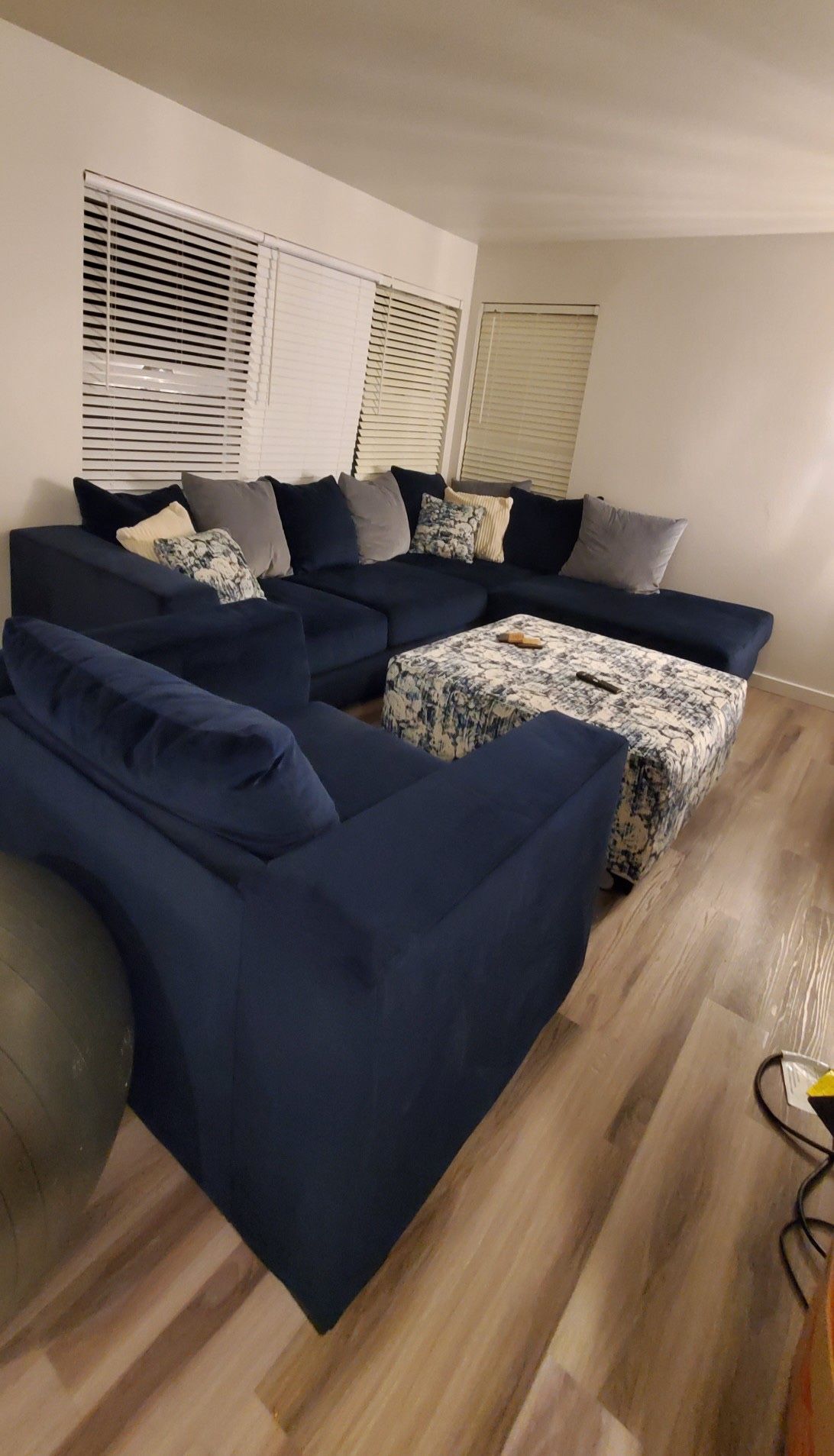 Blue Velvet, Stain Resistant Sectional With Pillows, Great Condition