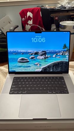 Apple MacBook Pro 16-inch Space Gray