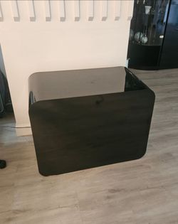 Black Mica TV stand - Free