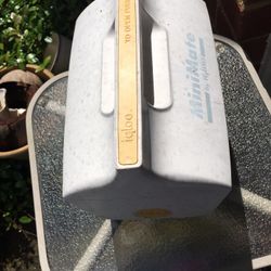 Igloo  6 Pack Cooler