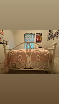 TWIN SIZE BED! comes with mattress!!