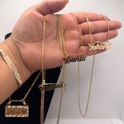 Cadenas Con Nombre Ligeras 10 K 