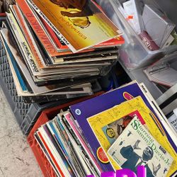 OLD LP RECORDS 45s 78s 33s ADDRESS IN AD SOLD SEPARATELY