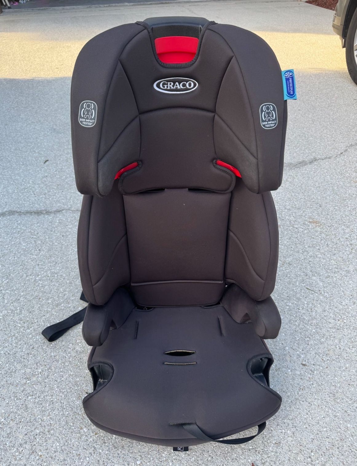 Graco Car Seat - Tranzitions 3 in 1 Harness Booster