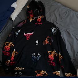 Hollister nba hoodie