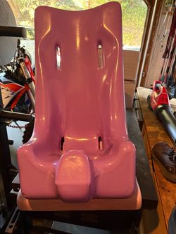 Tumble Forms Feeder Seat