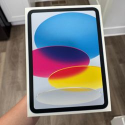 2025 Apple 11-inch iPad A16 Wi-Fi 128GB - silver - negotiable 