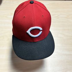 Chicago Bears 59fifty fitted hat 7-3/8 Red White And Black