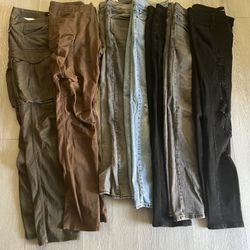 MEN LOT 5Jean 2 Cargos