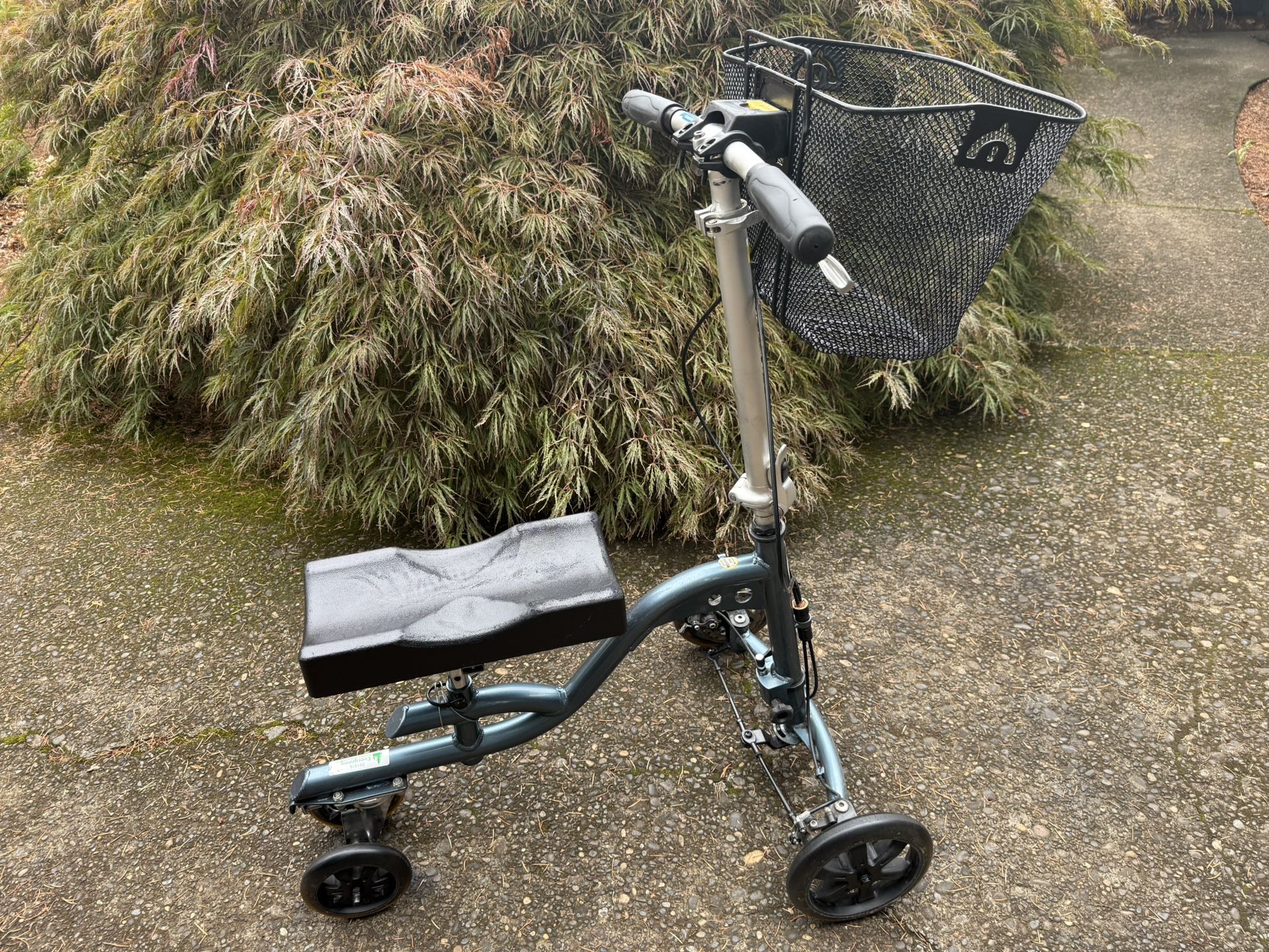 Knee Scooter