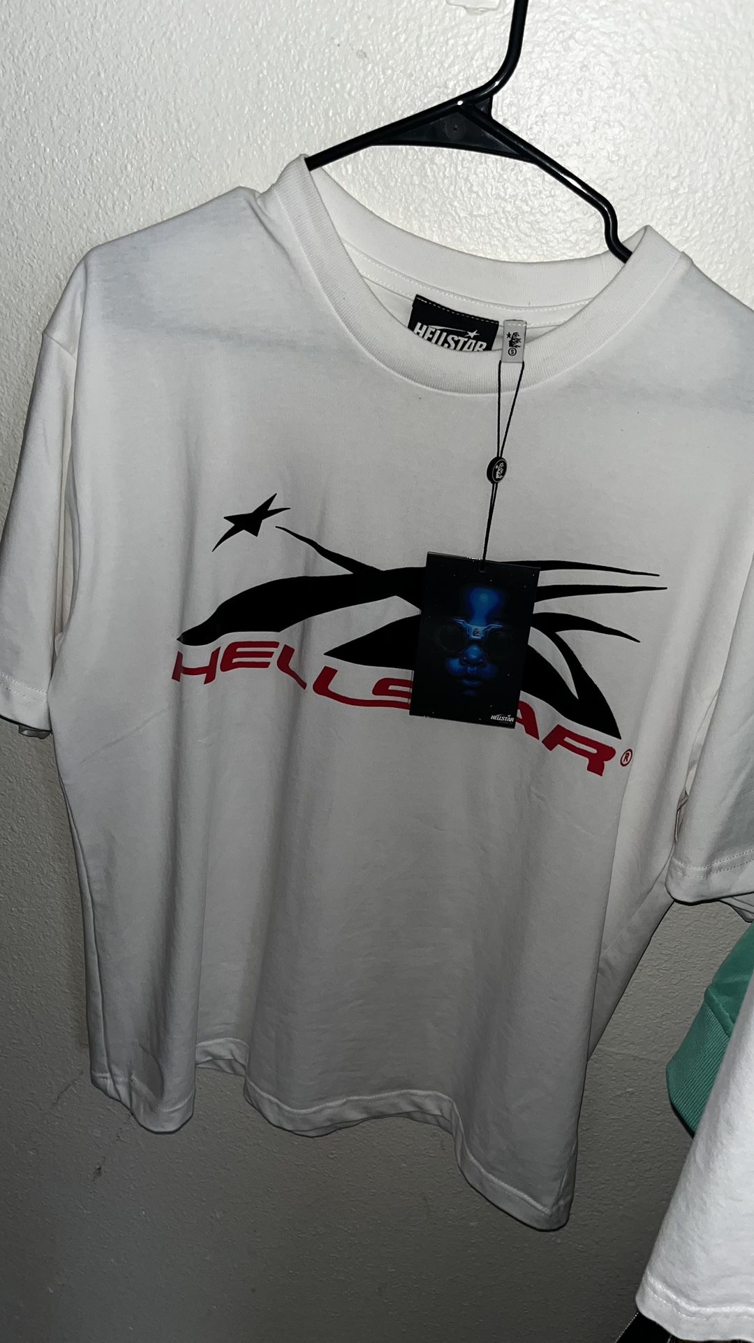 hellstar gel white and red shirt