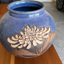 Collectible pottery Tim Hahne production