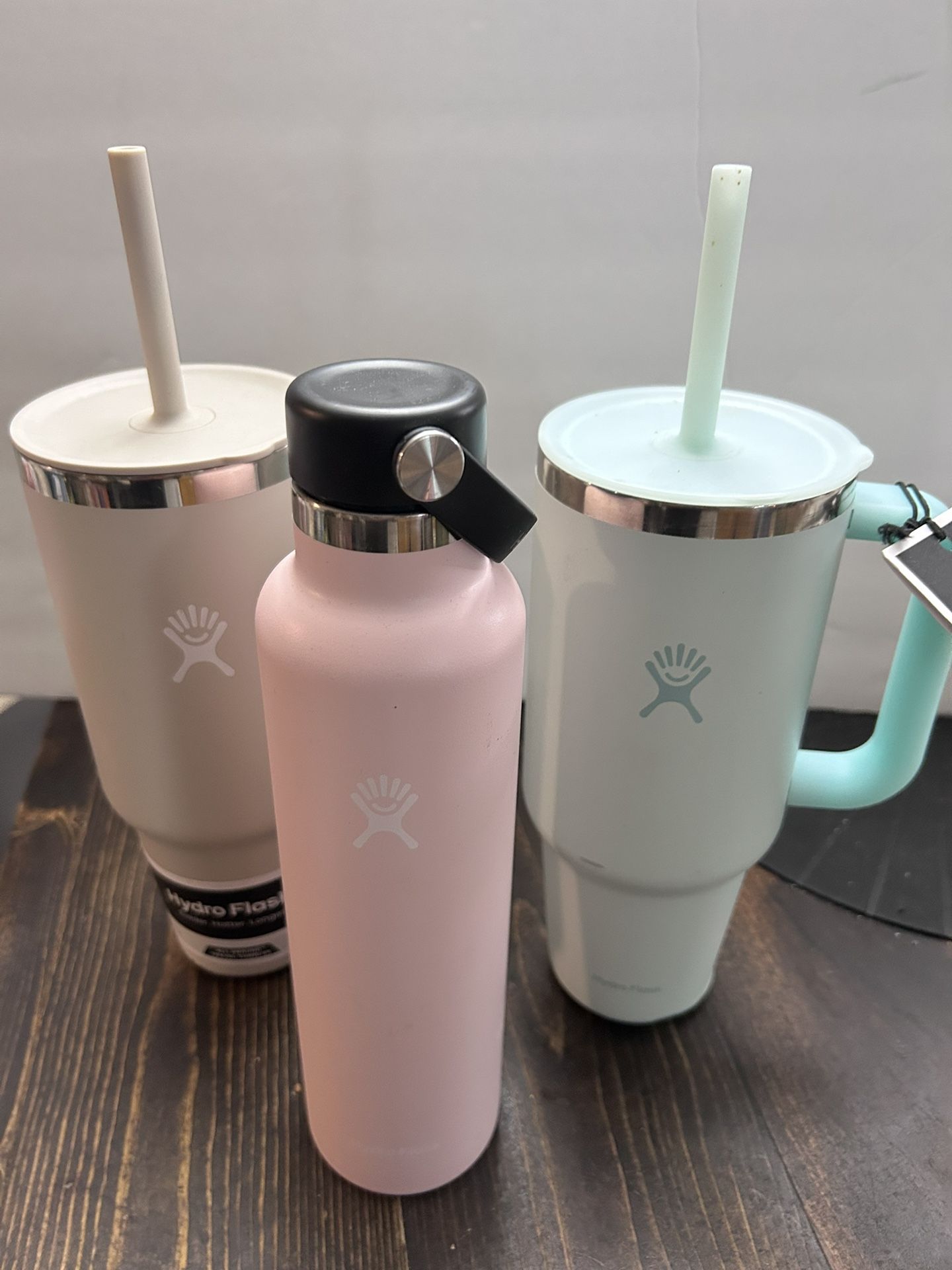 Water Bottle Hydroflask 
