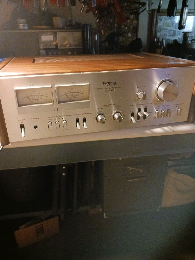 Technics Amplifier SU-7700