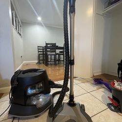 Rainbow SRX vacuum system with steamer mop