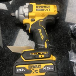 DEWALT 1/2 IMPACT  Wrench OBO