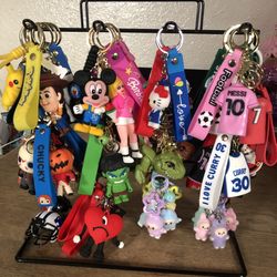 Keychains for kids & Adults - Party Favors, gifts, fun collection — Single