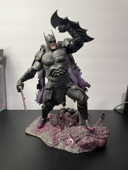 Diamond Select Rare Batman Knight Statue