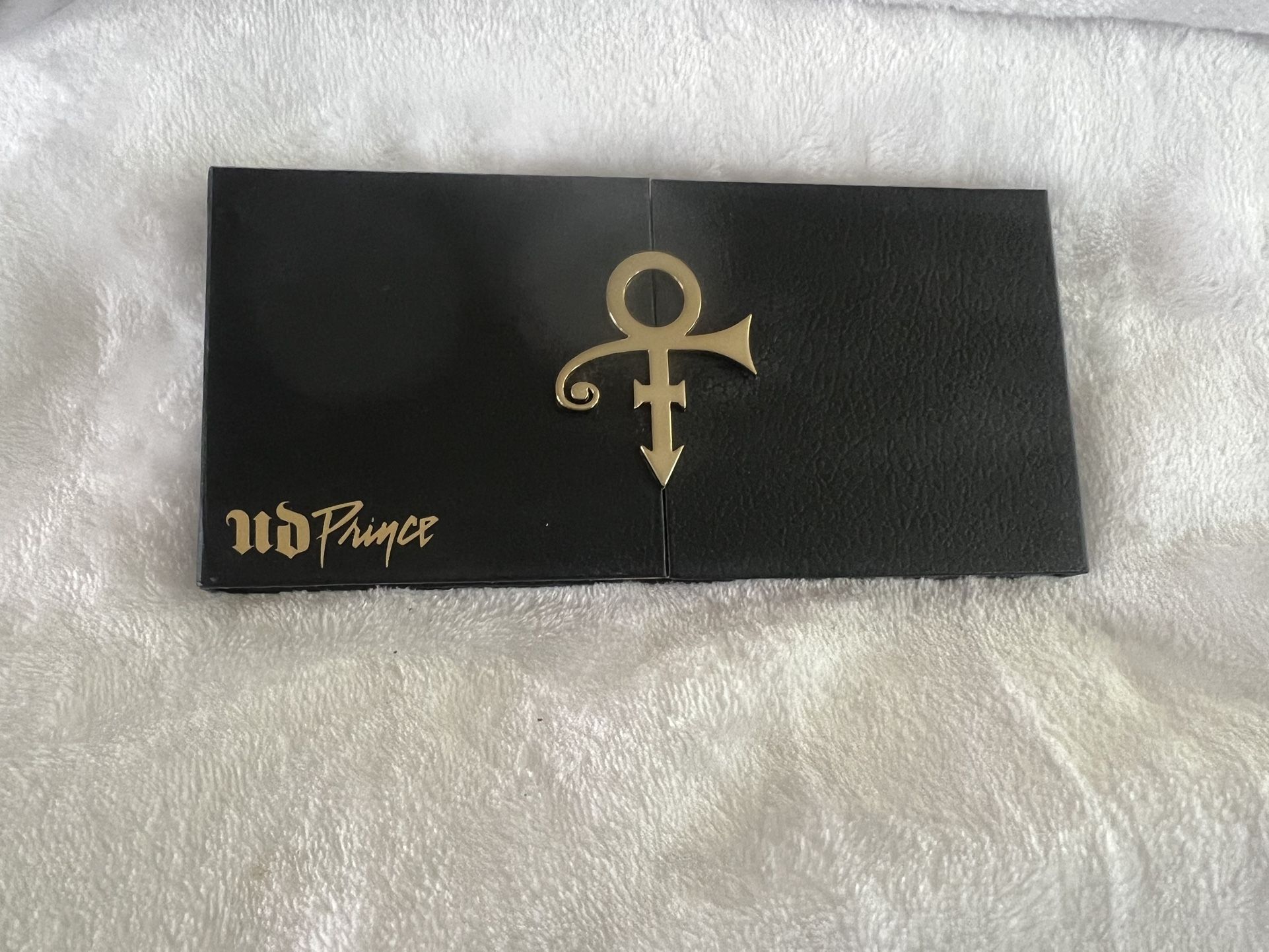 UD Prince Eyeshadow Palette