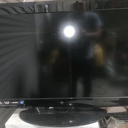 Westinghouse 40" Class 1080p 60hz LCD HDTV - Black (VR-4025)