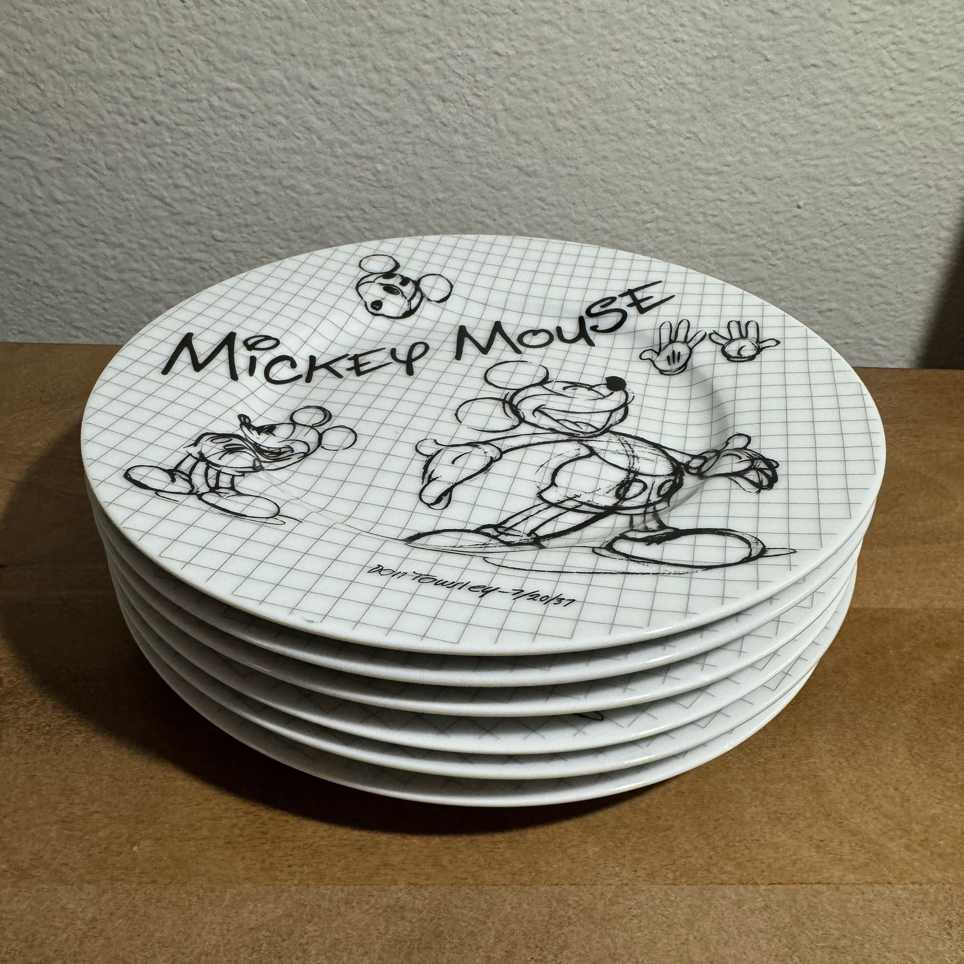 Mickey Mouse Dessert Plates 