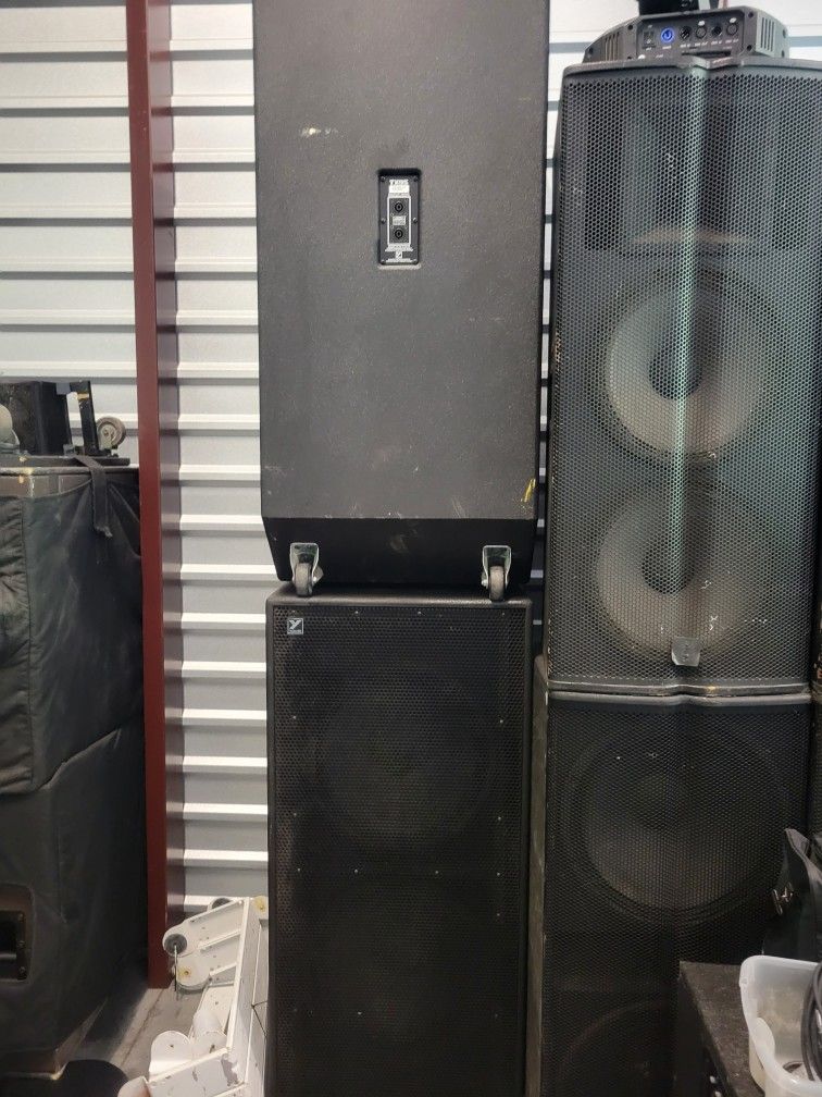 Pair Yorkville TX9S Dual 18" 1700 Watts Each Subwoofers