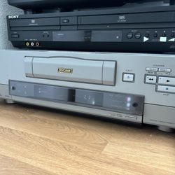 Sony DVCAM DSR-30 Mini DV Digital VCR