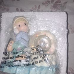 Precious Moments Small Statue