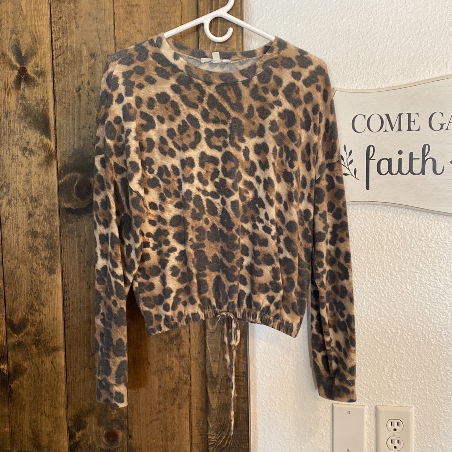 Cheetah Fleece Shirt ! Good Condition $5