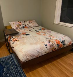 Article Basi Bedframe - Queen