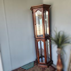 Display Cabinet