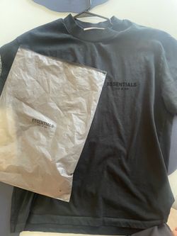 New essential tee