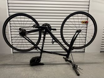 Novara Express Flat-Bar Road Bike – Carbon Fork, Upgrades & Bonus Assessories (27-Speed)