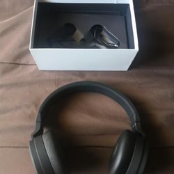 Linpa World M1 Wireless Headphones