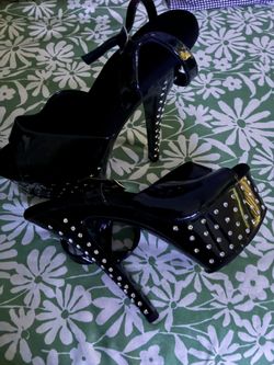 Dancer heels