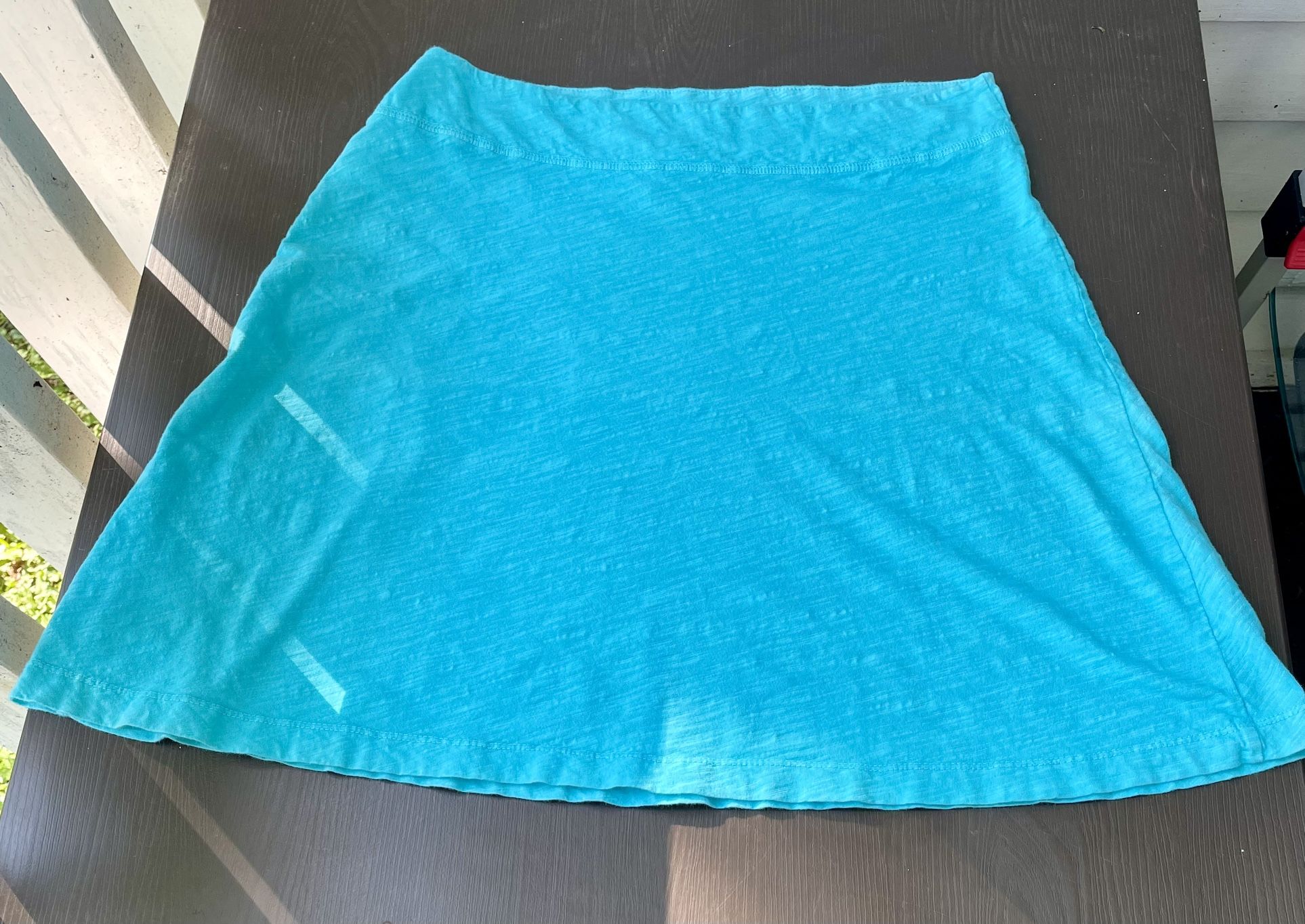 Fresh produce turquoise And colored skirt. Size size large.