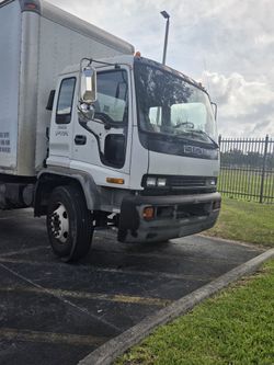 24 foot box truck