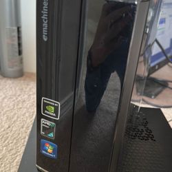 Desktop Emachine EL1331