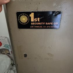 1st Security Safe Co. Heavy-Duty Safe – Los Angeles