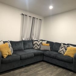 Blue Green Sectional Cloth Couch