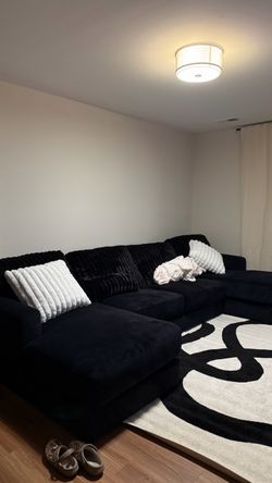 Gently Used Sectional Sofa – Only 1 Year Old
