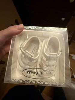 Mayoral White baby Sandals brand new in the packaging